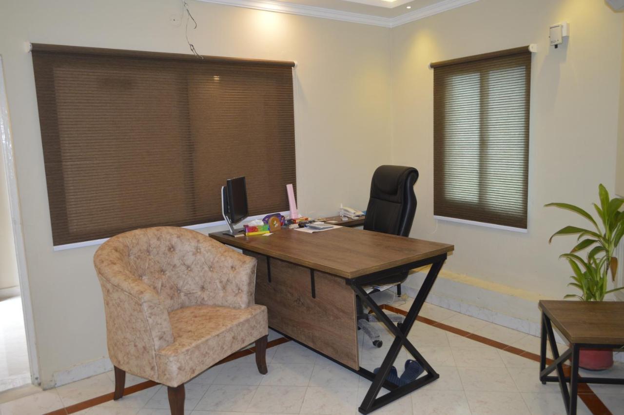 New Shelton Guest House Islamabad Exterior foto